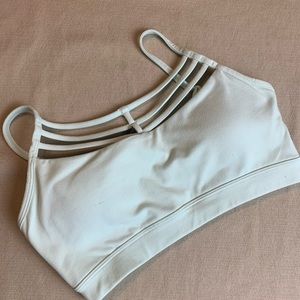 Betsy Johnson Performance Sports Bra
